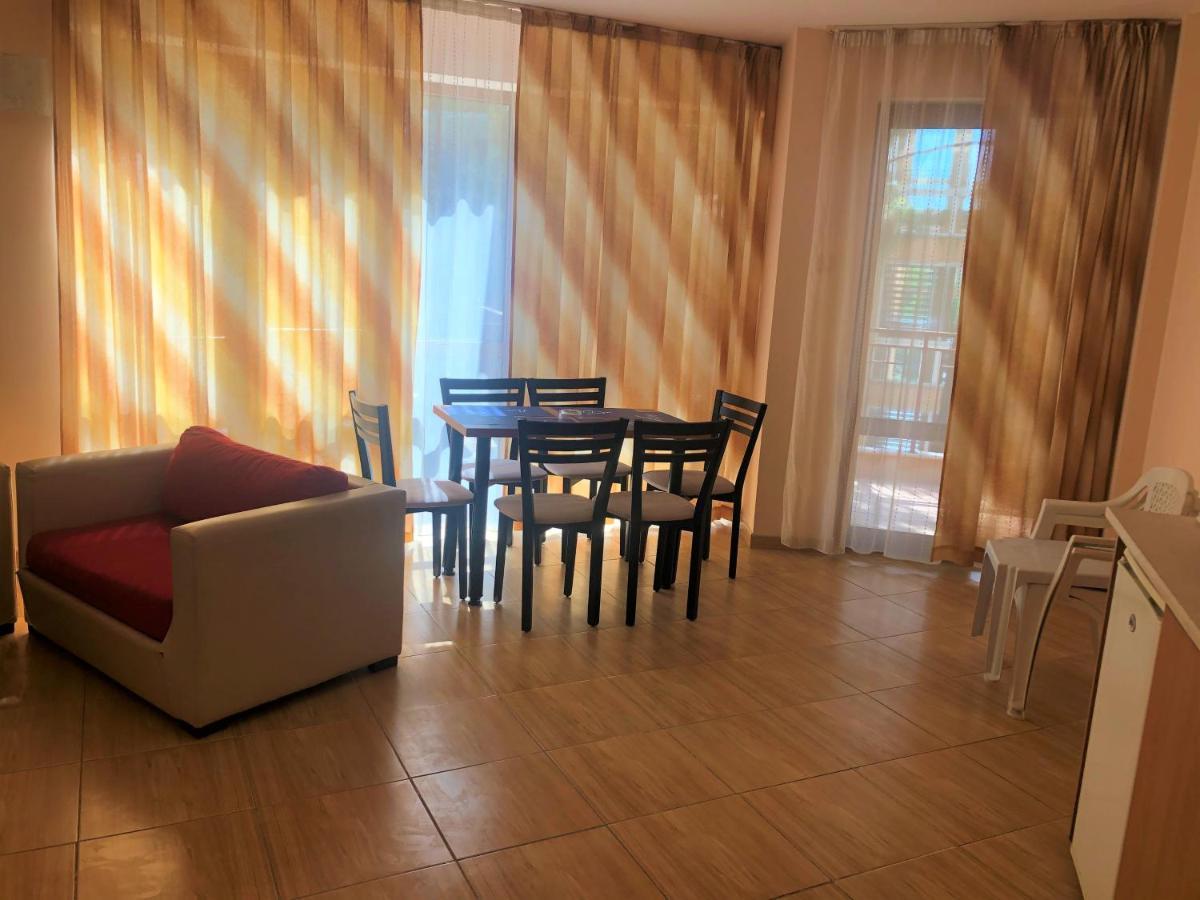 Апарт отель Complex Golden Dreams Солнечный берег Экстерьер фото