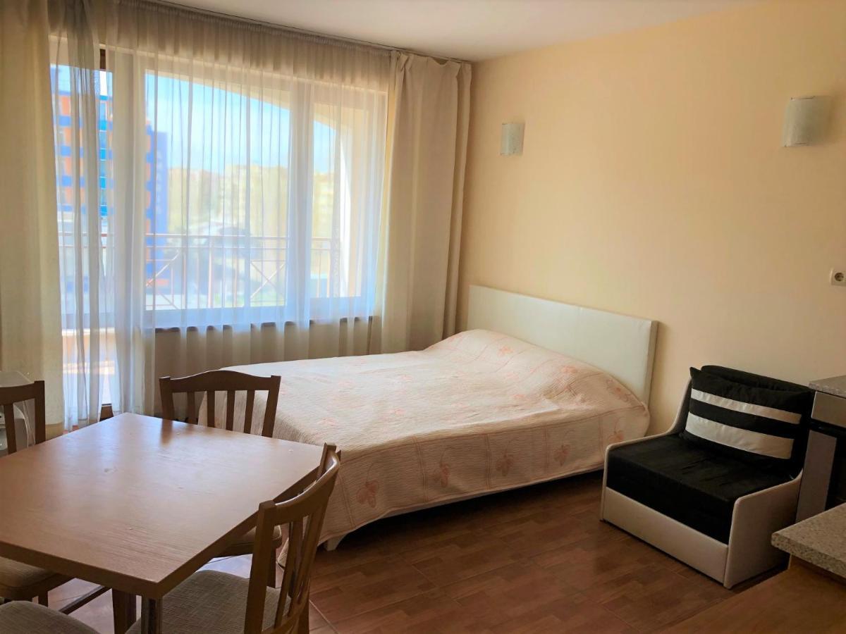 Апарт отель Complex Golden Dreams Солнечный берег Экстерьер фото